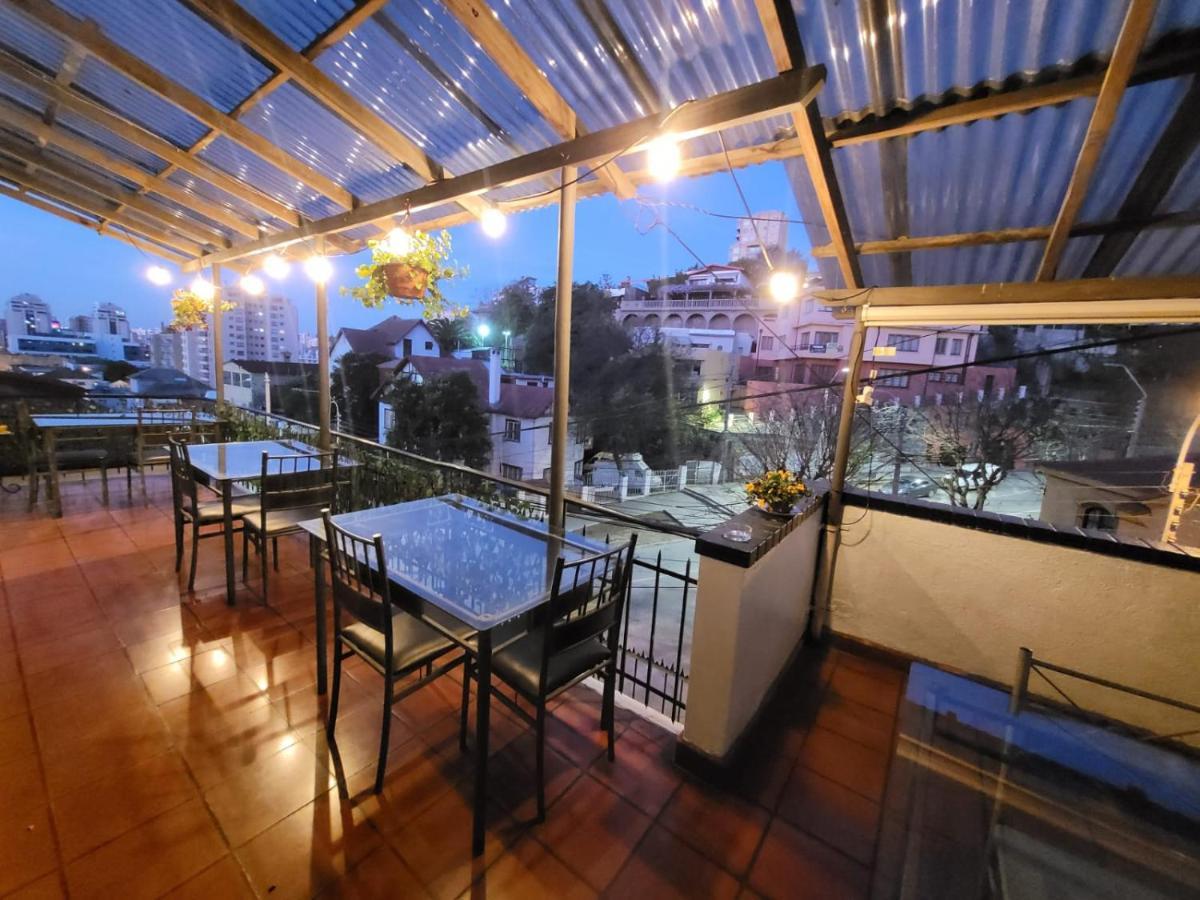 Hostal Casa Lhotse Він'я-дель-Мар Екстер'єр фото