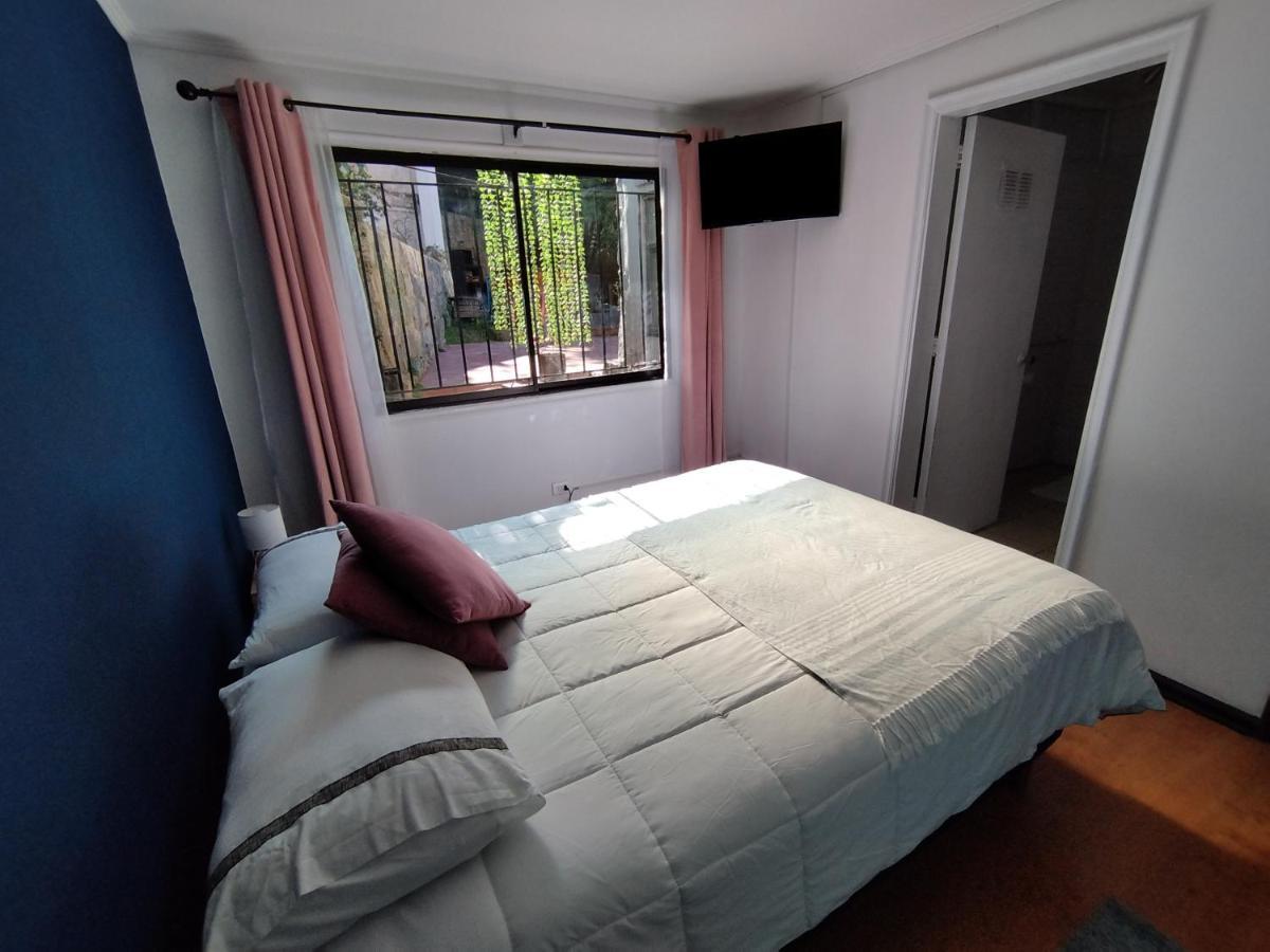 Hostal Casa Lhotse Він'я-дель-Мар Екстер'єр фото