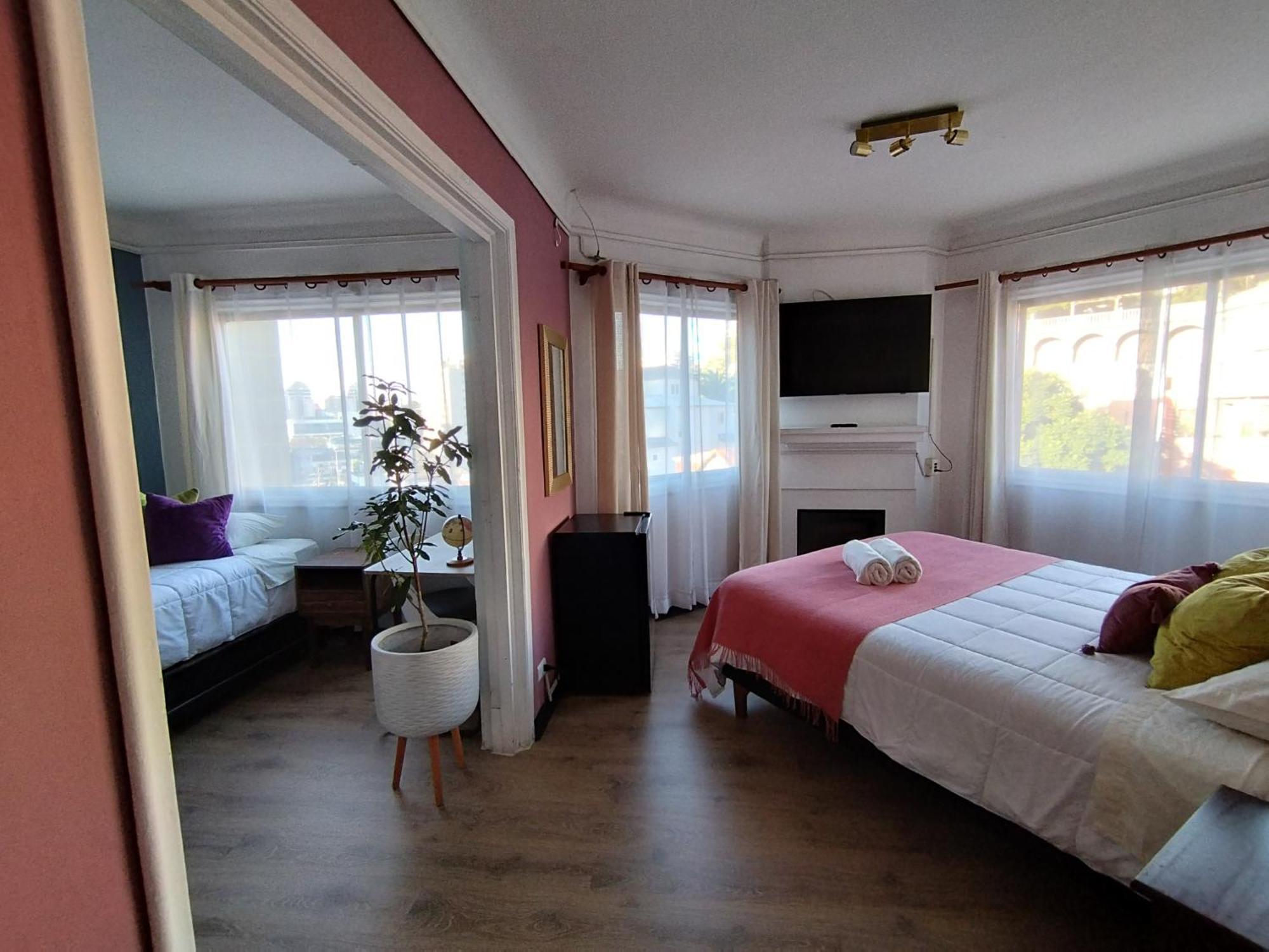 Hostal Casa Lhotse Він'я-дель-Мар Екстер'єр фото